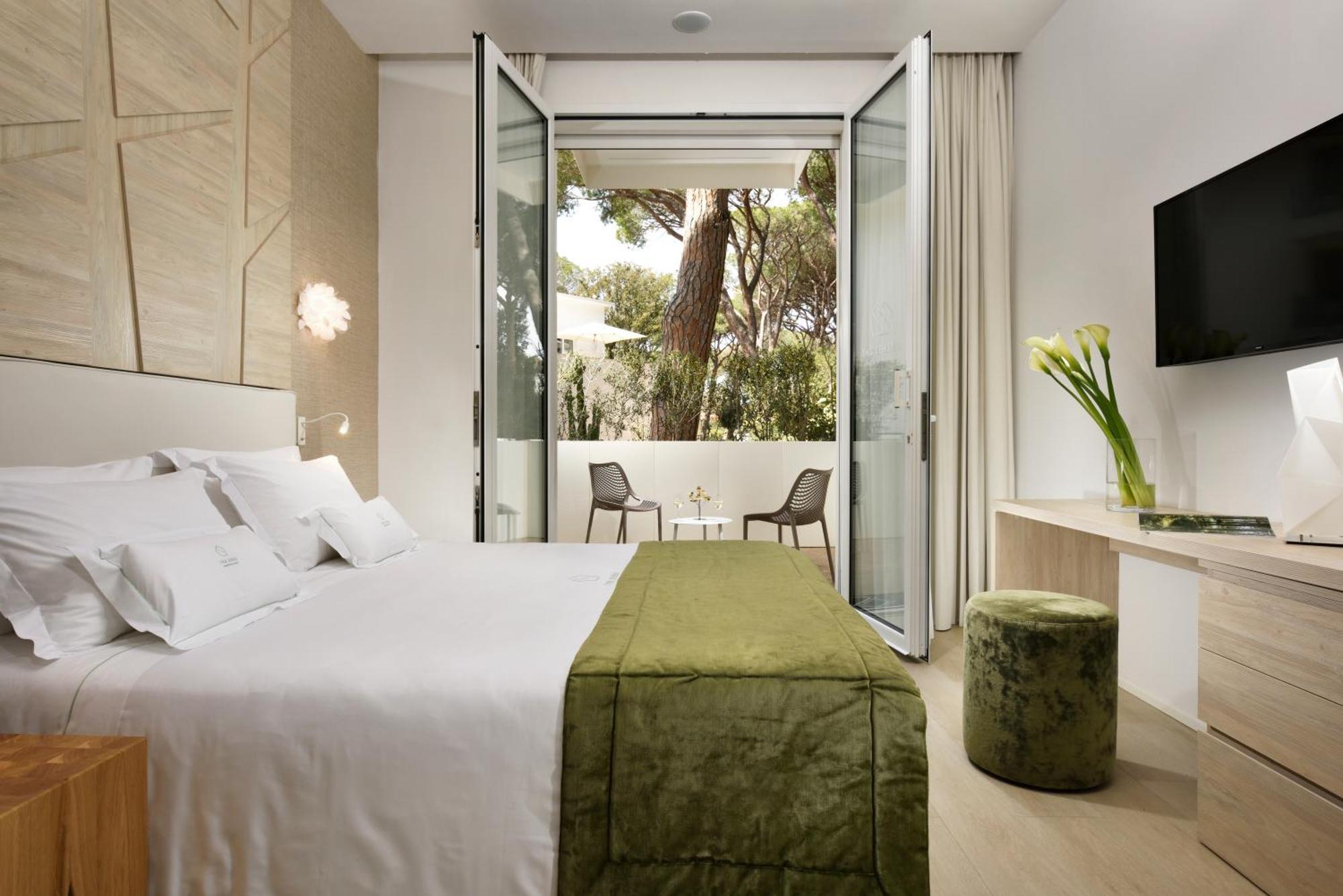 Comfort Double Room with Balcony or Garden,1279923646:JPEG
