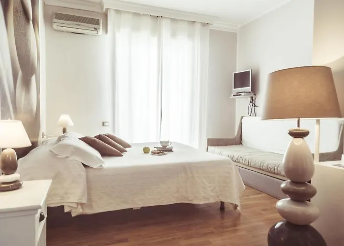 Piccolo Mondo Hotel